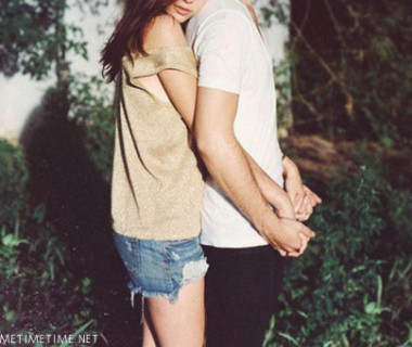 或许有一天我们都老了,但是我还是记得当初你让我心动的样子