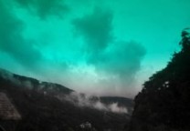 一张诡异的照片