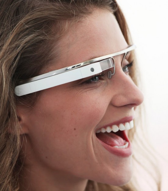 Google 自爆增强现实的眼镜！